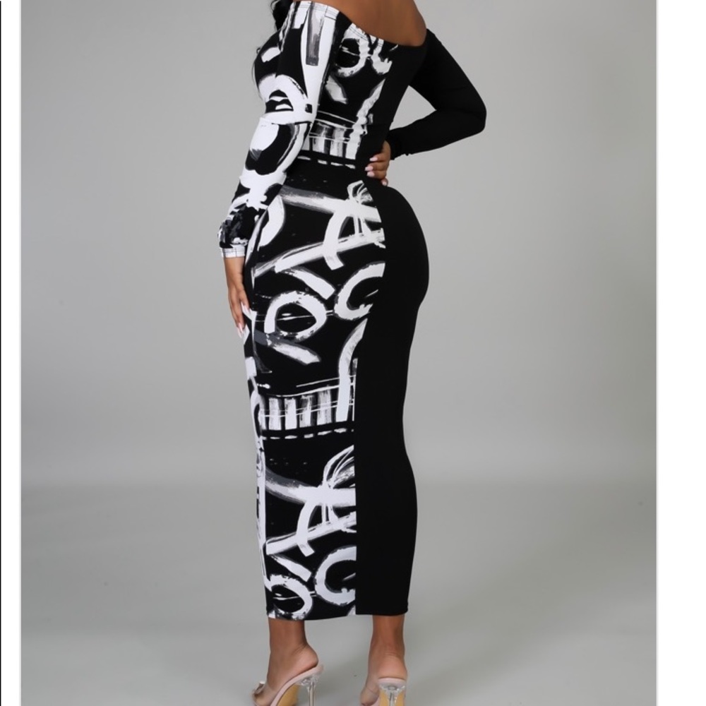 Opposites attract Dress